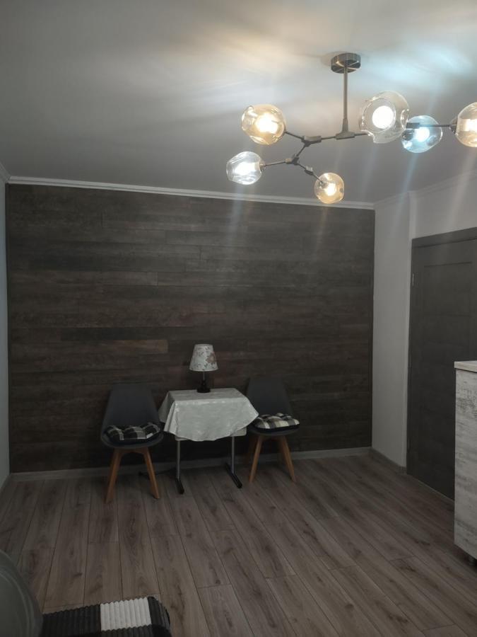Apartament Pitesti Luaran gambar